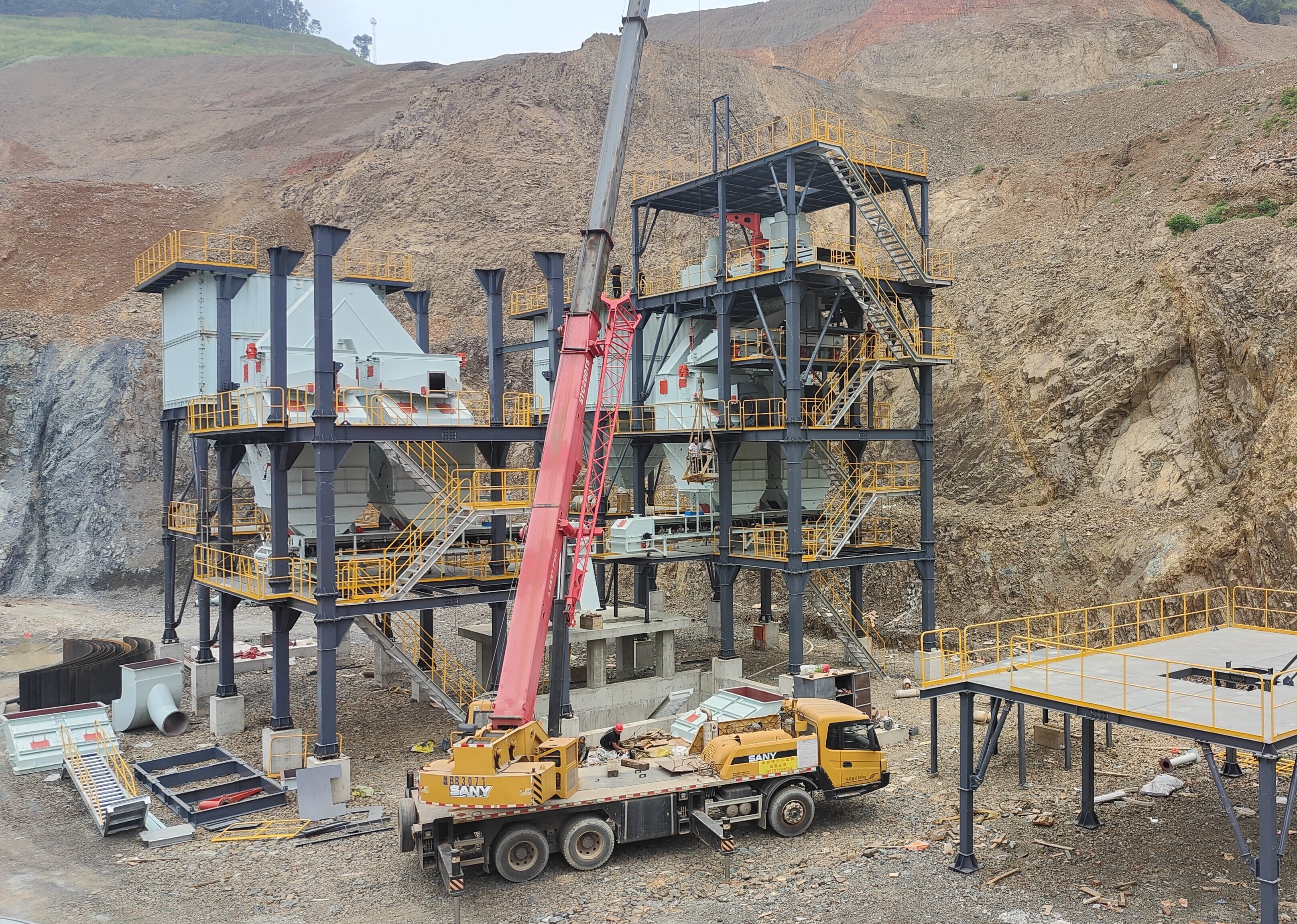 制砂楼赋能建筑垃圾资源化 解锁“变废为宝”新路径