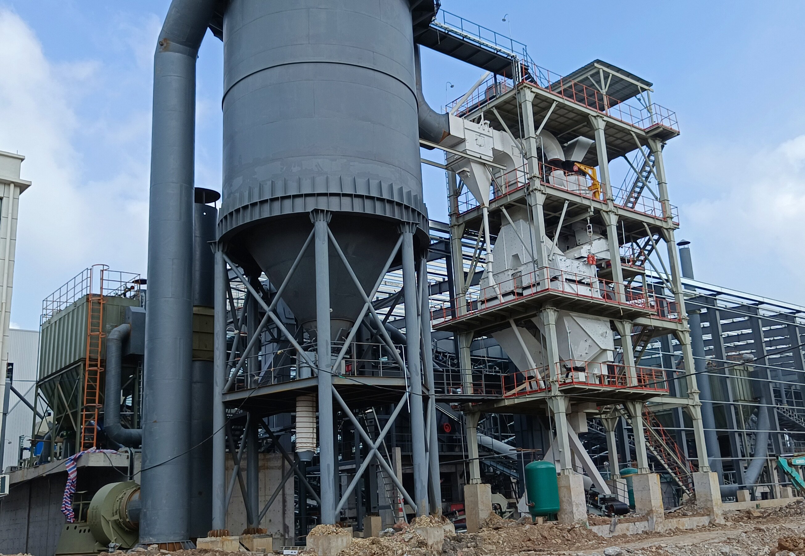 制砂楼赋能建筑垃圾资源化：变废为宝，破解固废治理与用砂难题